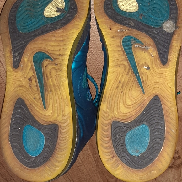 Nike Air Max Hyperposite - Picture 4 of 6